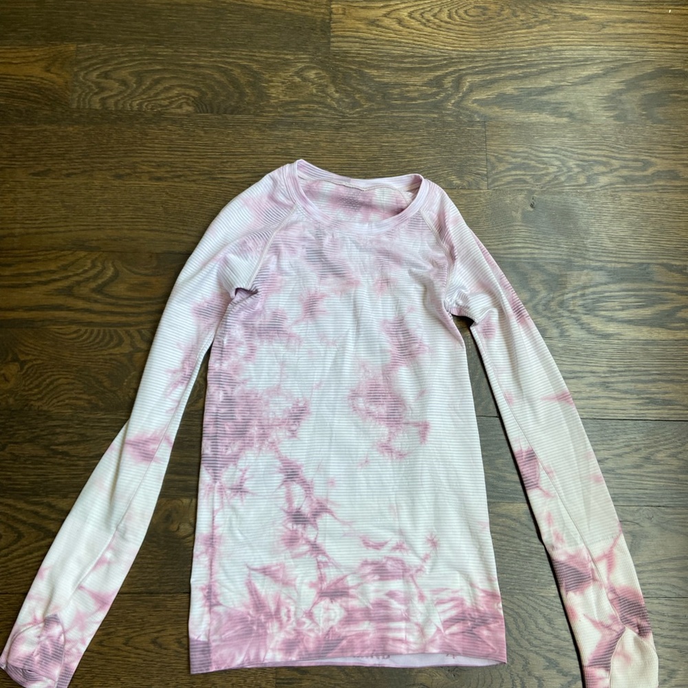 Lululemon swifly tec